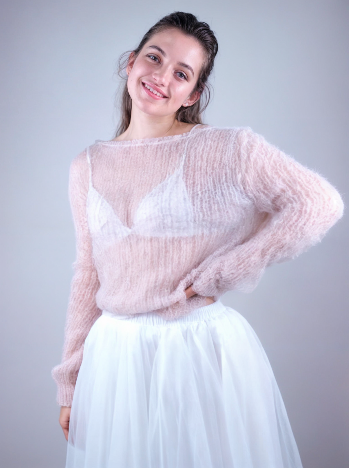 Strickanleitung für einen BeemohrMohairpullover beige 35