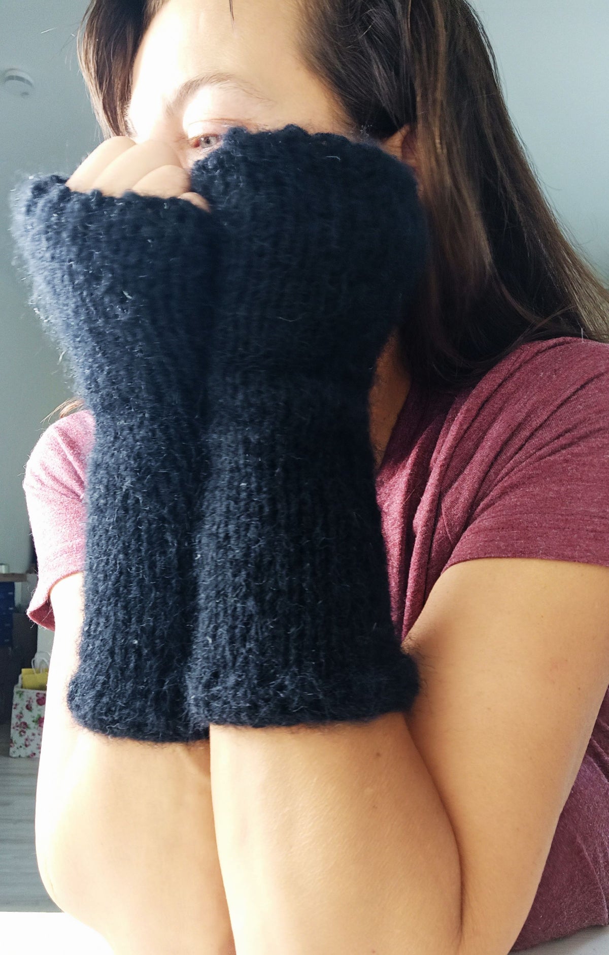 Schwarze Stulpen Strickanleitung gratis