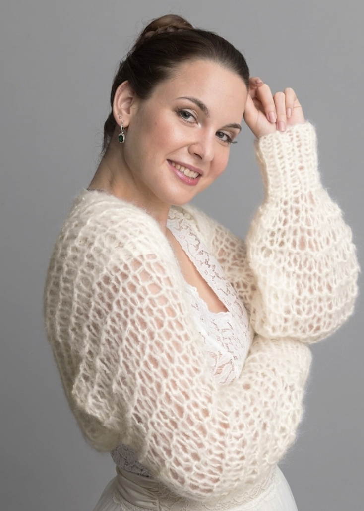 Bolero in creme