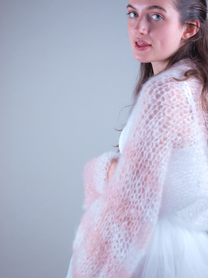Leichter Bolero handgestrickt aus zwei Farben für Rock & Jeans - Beemohr