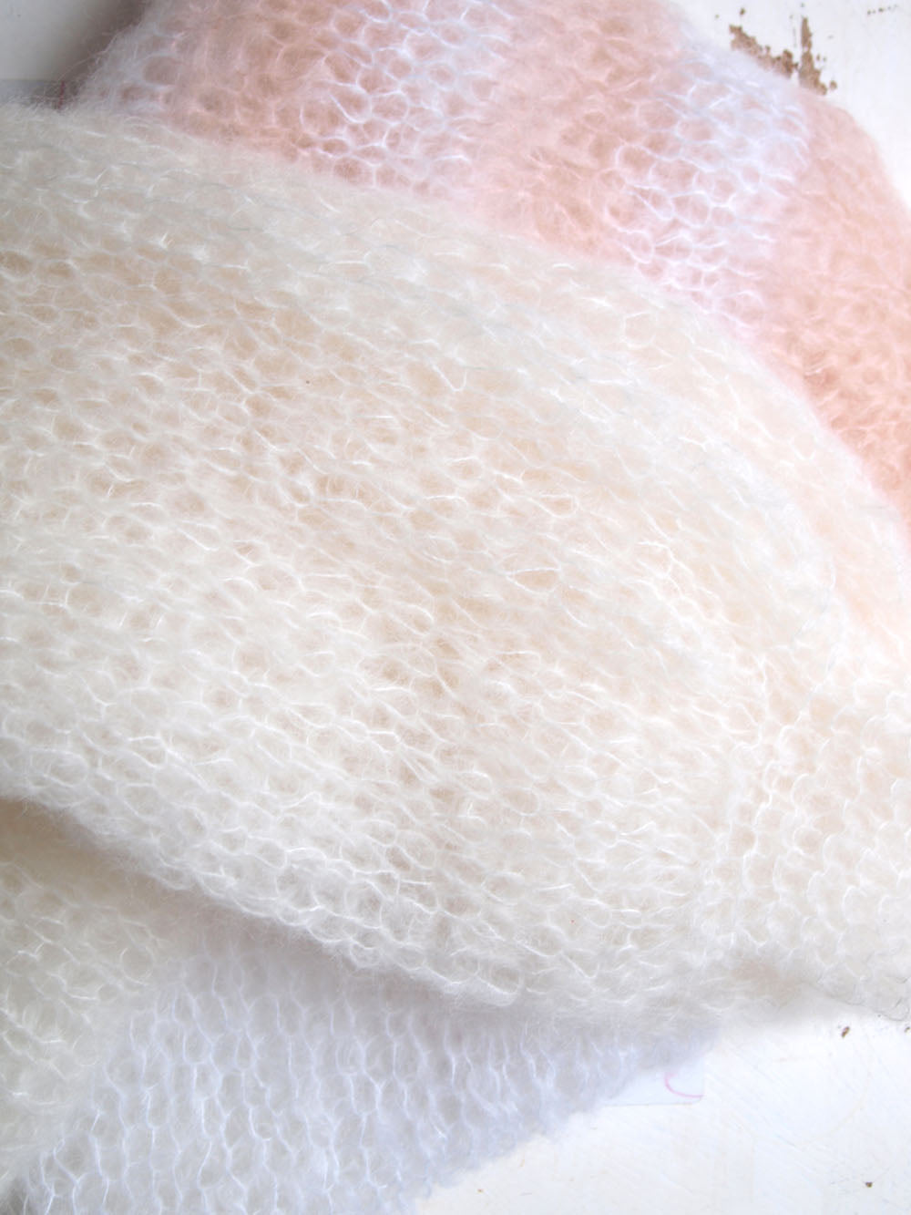 Strickset: Leichter Bolero mit langem Arm in zwei Farben AIR - Beemohr
