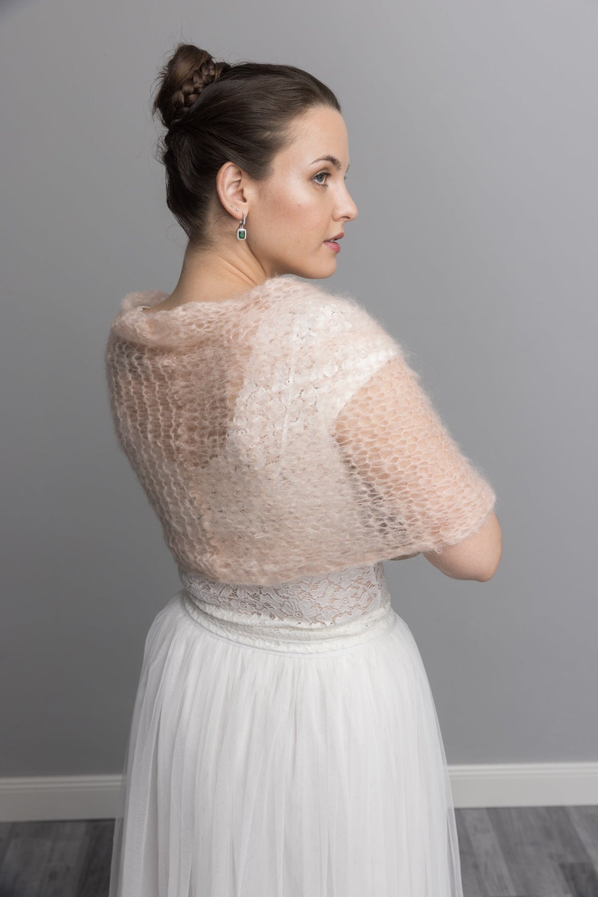 Knit Kit für einen Loop Sinja mit Strickanleitung, Wolle und Stricknadeln - Beemohr