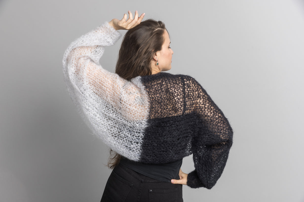 For You: Zweifarbige Strick- Jacke DUETTA schwarz und grau - Beemohr