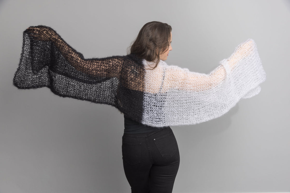 Strickanleitung: Zweifarbiger Schal zum Selber Stricken aus Mohair - Beemohr