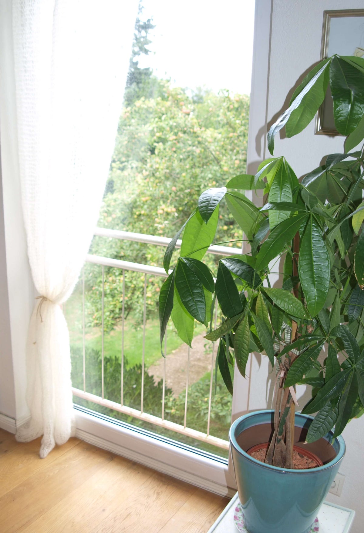 DIY curtain scarf knitted with pattern
