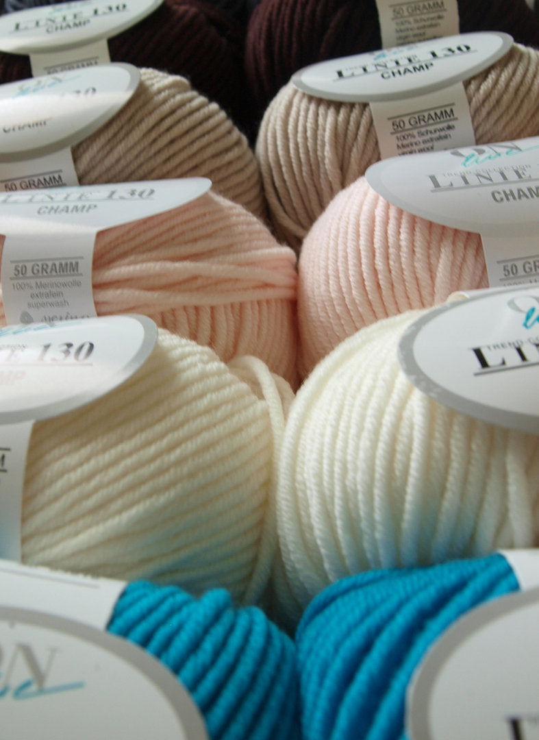 Woll Box aus Merino, Mohair und weiterem Wollknäuel; Wolle zum Testen oder für kleine Geschenke - Beemohr