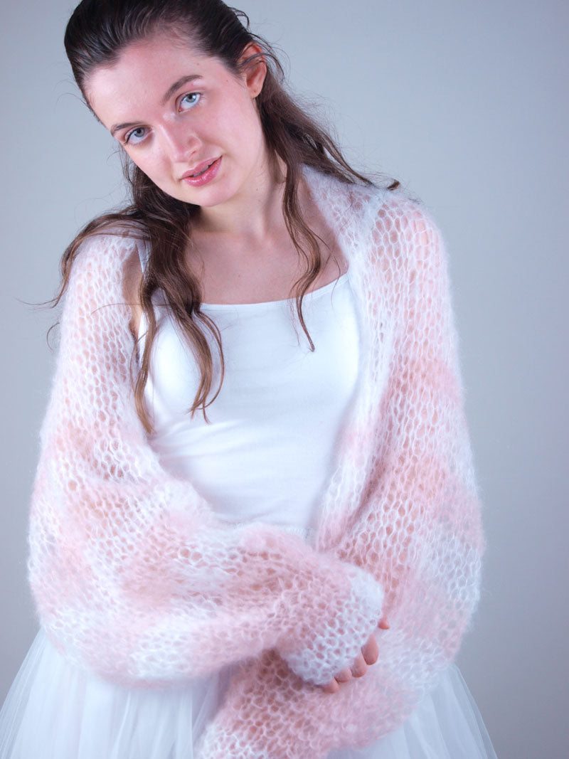 Leichter Bolero handgestrickt aus zwei Farben für Rock & Jeans - Beemohr