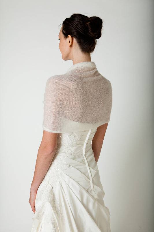 Braut Lace Stola Strickanleitung für ihren Brautschal in schönem Lochmuster für ihre Hochzeit - Beemohr